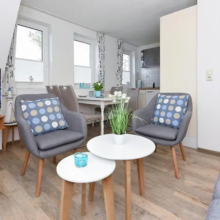 Apartment Haus Am Kajedeich Mit Frühstücksoption Bensersiel