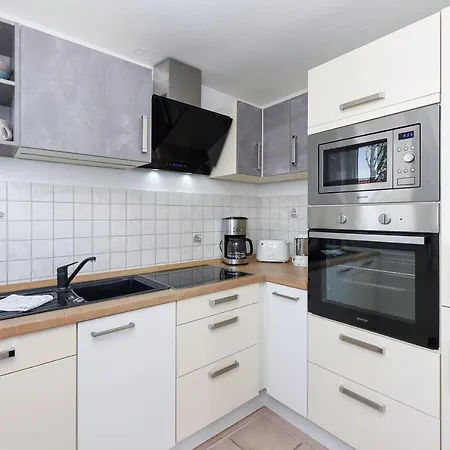 Haus Am Kajedeich Mit Frühstücksoption Bensersiel