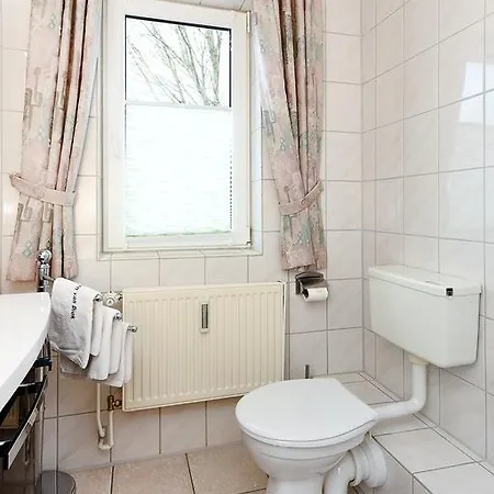 Haus Am Kajedeich Mit Poolnutzung - Garten - Tischtennis Bensersiel
