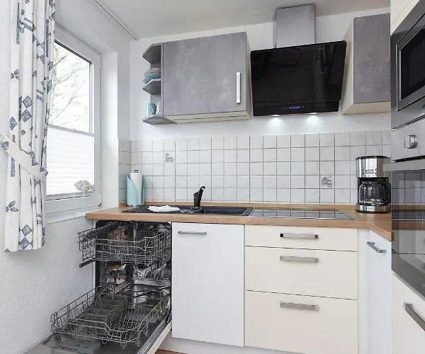 Haus Am Kajedeich Mit Poolnutzung - Garten - Tischtennis