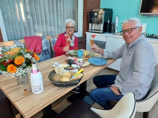 Haus Am Kajedeich Mit Poolnutzung - Garten - Tischtennis Apartman