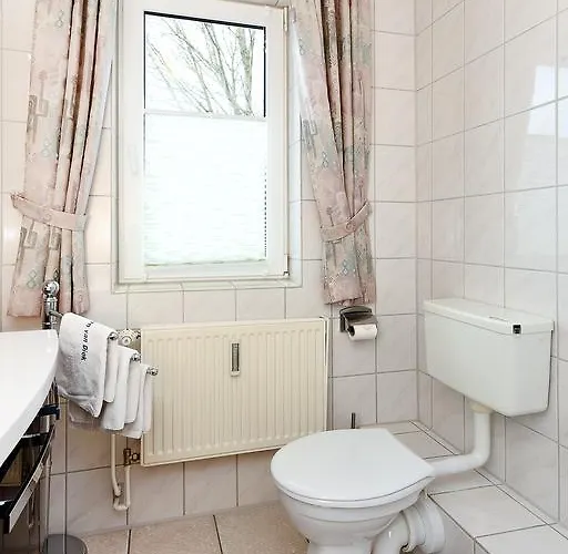 Haus Am Kajedeich Mit Poolnutzung - Garten - Tischtennis 贝塞尔