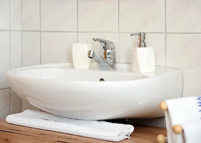 Haus Am Kajedeich Mit Poolnutzung - Garten - Tischtennis Apartman Bensersiel